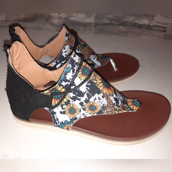 SUNFLOWER canvas backed Thong Sandals Size 10.5 excellent used condition - Picture 4 of 9